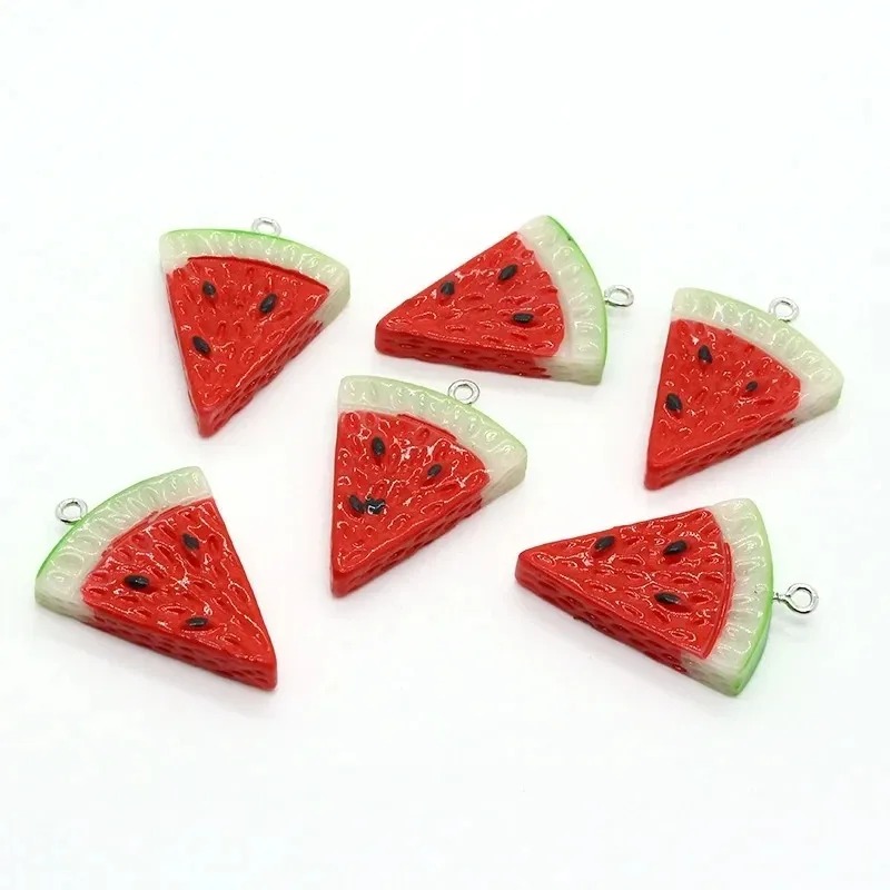 Resin Art Gift Ideas - 10 Stück doppelseitige dreieckige Wassermelonen-Harzanhänger, Mini-Fruchtanhänger