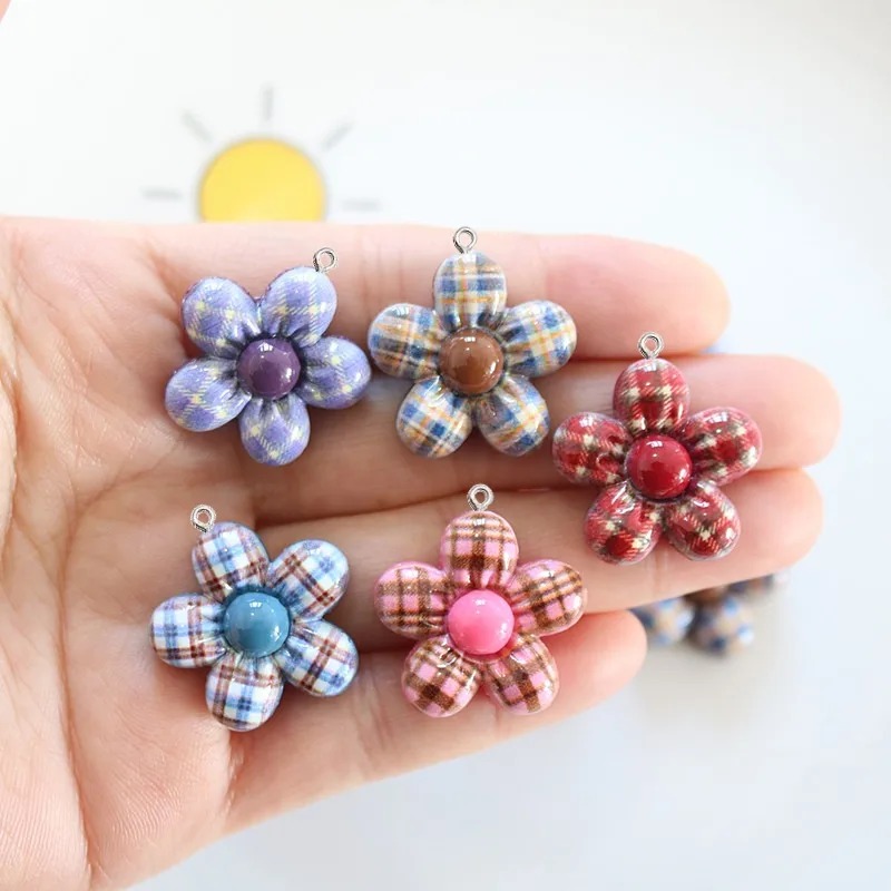 10 Stück süße Blumen-Anhänger  – Resin Art Materials Bewertung und Preis
